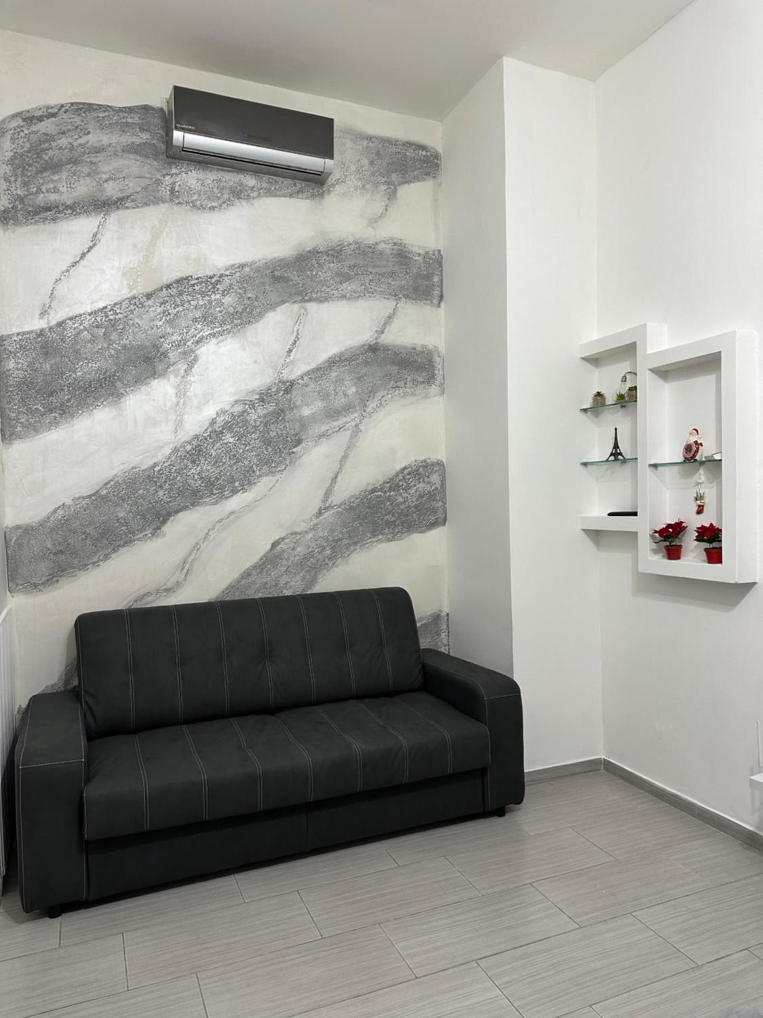 Apartamento House Antonella Nápoles Exterior foto